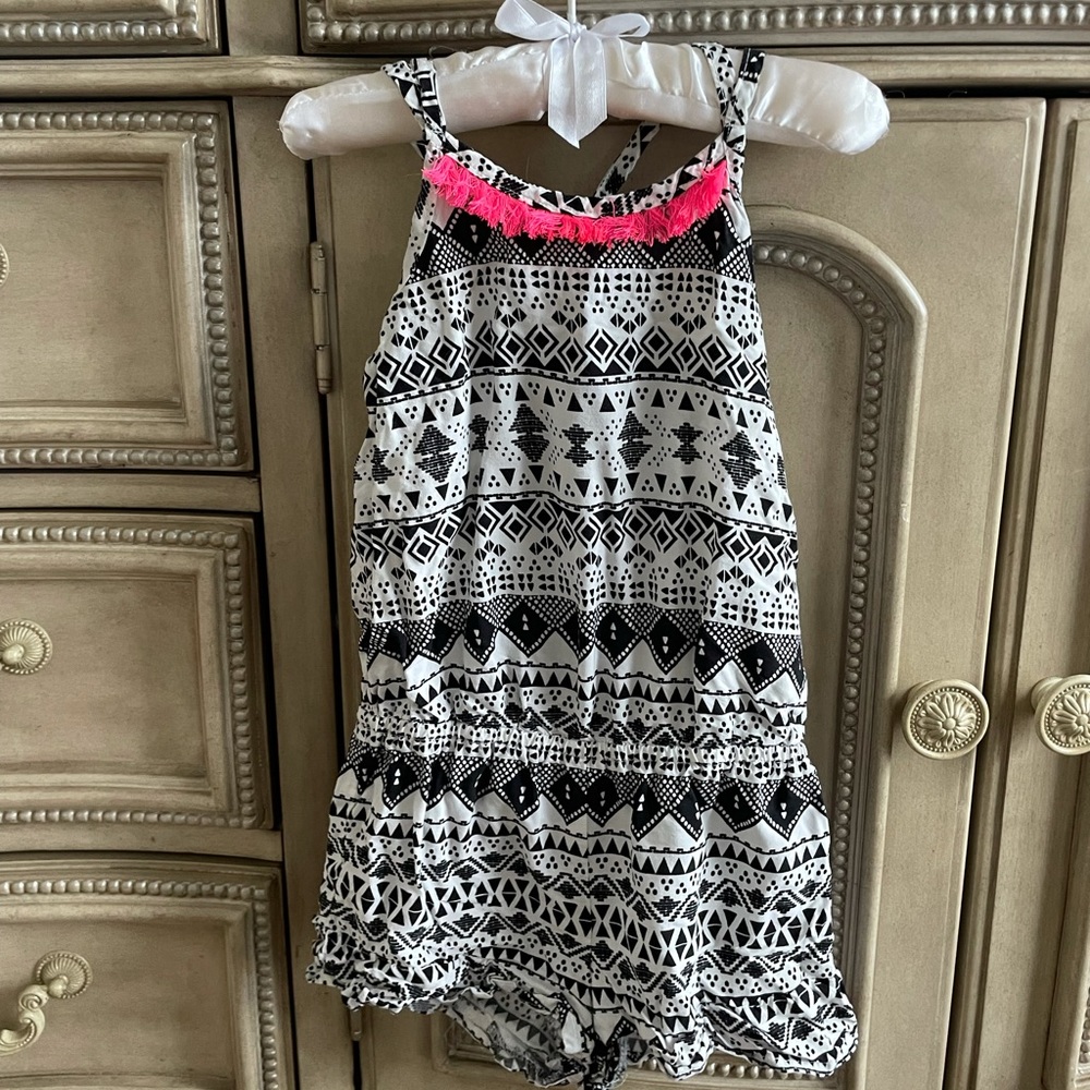 Little Girl Romper Size 4 * Like New